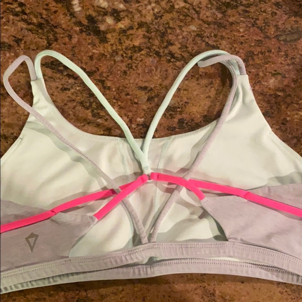 Ivviva sports bra